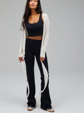 Exercere Set of 2 Flares! Black + Brown XS Tall
